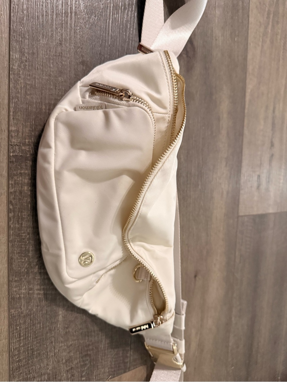 lululemon athletica Cream Crossbody Belt Bag with Gold Hardware 6L